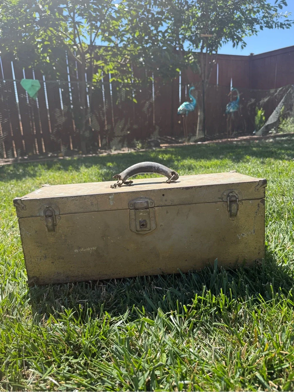 Vintage 1942 WWII US Army M6 Steel Tool Box Chest with Tray Removable Handle